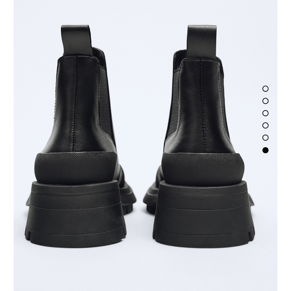 Zara rubberized leather ankle boots - Picture 4 of 8